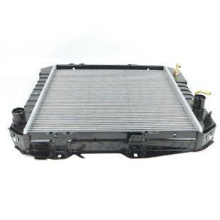 радиатор охлаждения toyota hilux ii pickup (ln8_, rn5_, ln6_, yn6_, yn5_, ln5_, rn6_) 2.4 d (2l) 1988.08-2005.07 Q172-0543 Q172-0543 фото